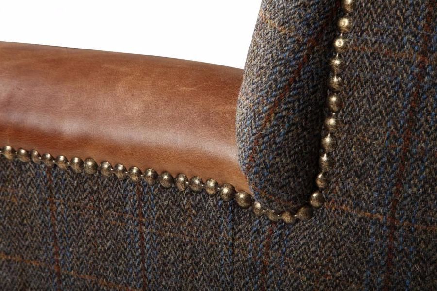 Kensington Wing Wrap Harris Tweed & Aniline Leather