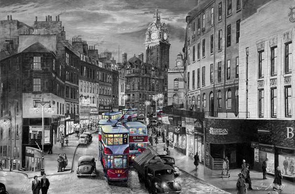 Rush Hour on Leith Street BW