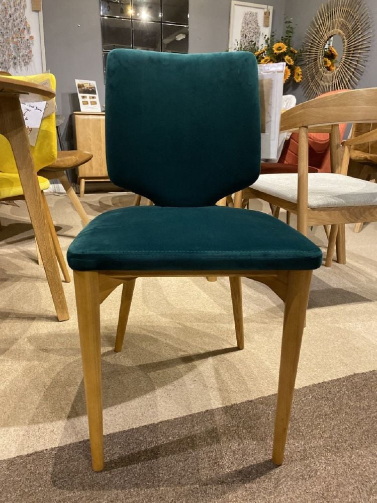 Alfred Dining Chair in Jade Velvet (Ex Display)