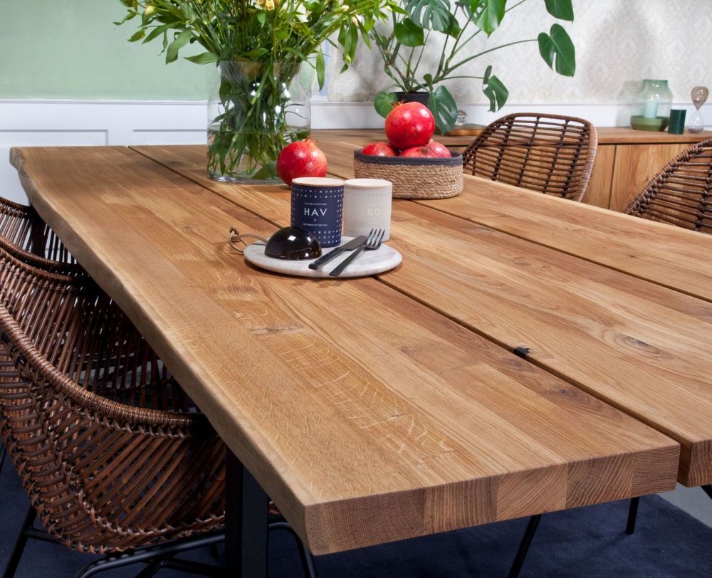 Willow Dining Oak Table