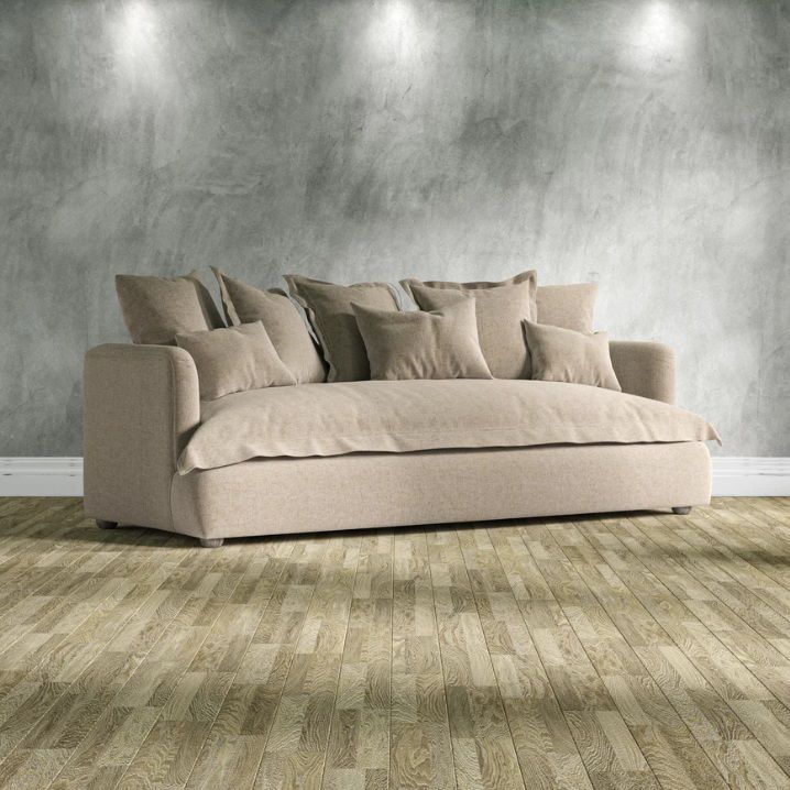 Amilie Grand Sofa