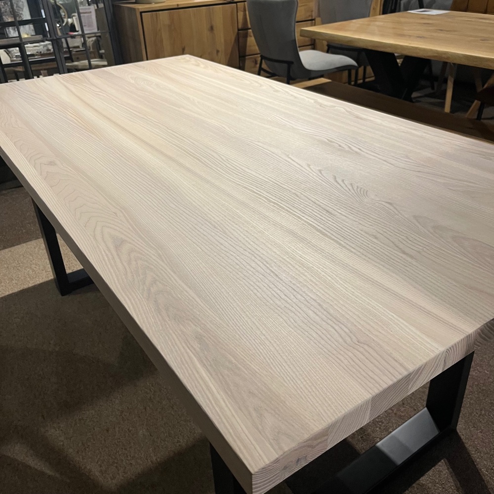 Willow Ash Dining Table