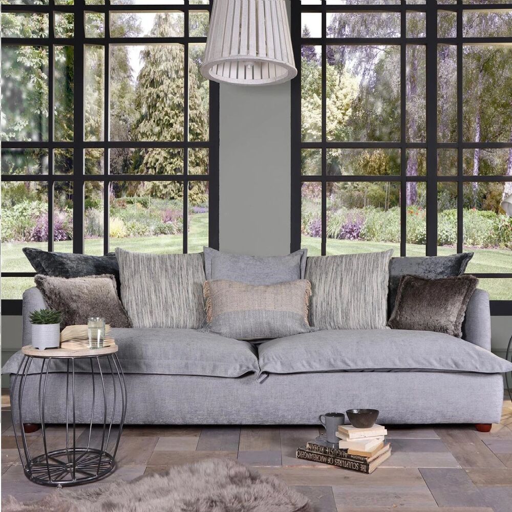 Amilie Grand Sofa