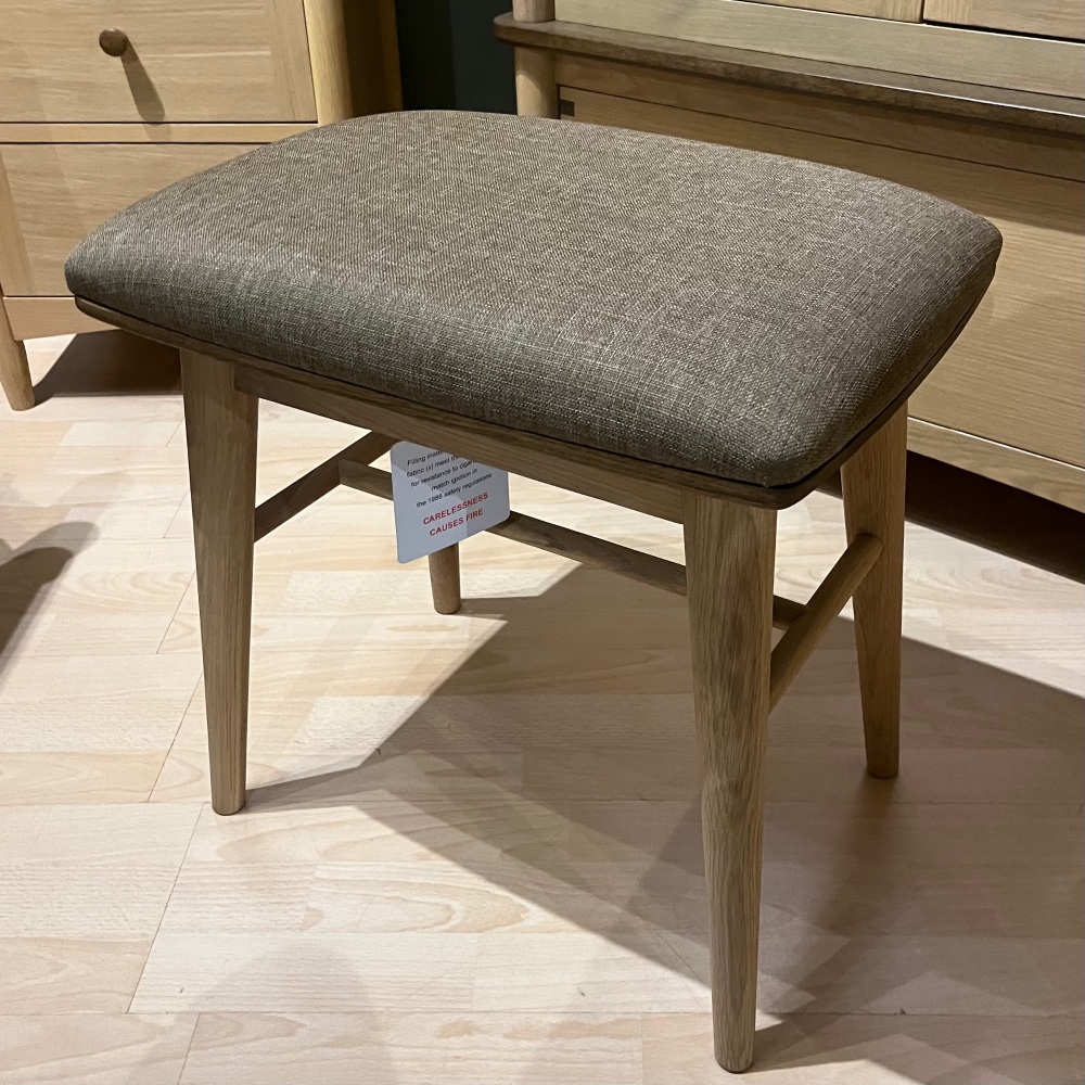 Bedroom Stool Vivienne Collection