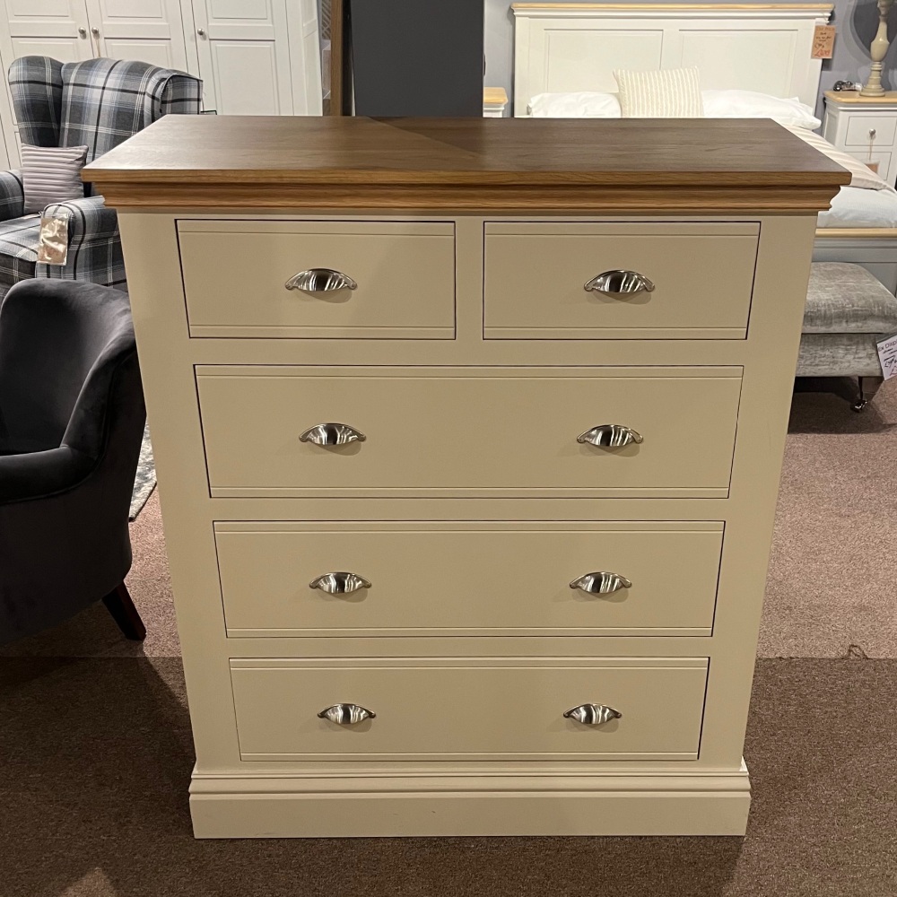 New Hampshire 2 over 3 Chest Of Drawers