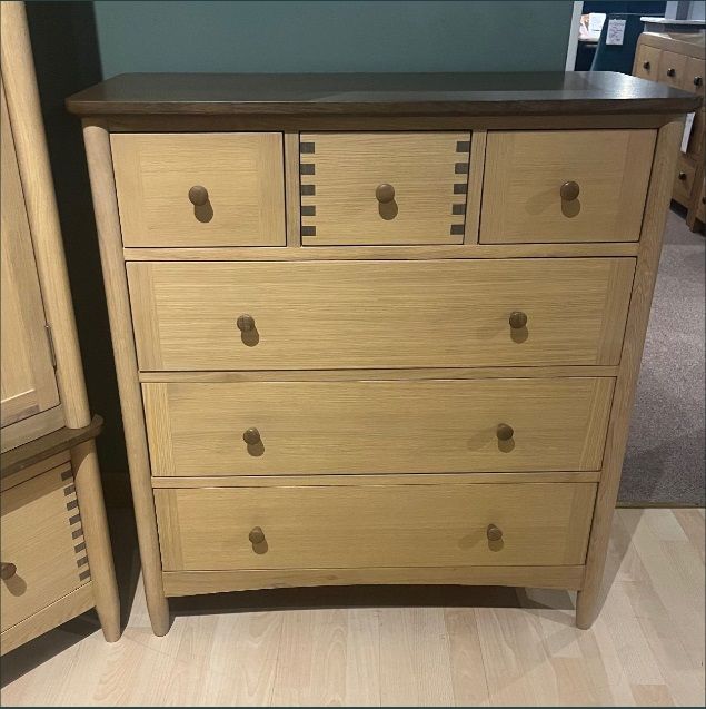 Wide Chest Of Drawers Vivienne Collection