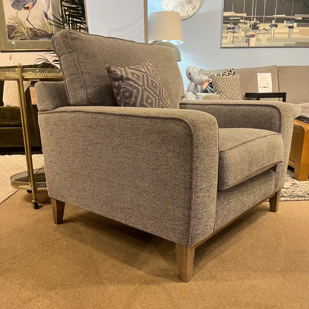 Clearance: Alstons Fairmont Chair
