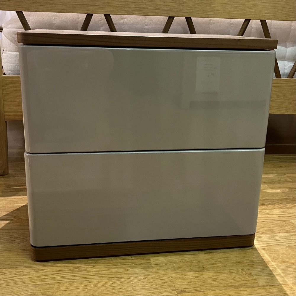 Clearance: Luna 2 Drawer Bedside