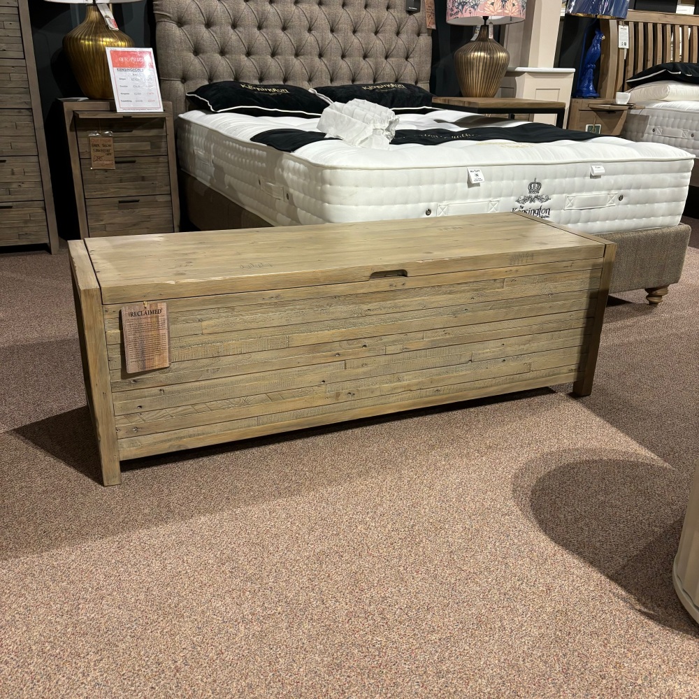 Clearance: Baker: Tuscan Spring  Blanket Box