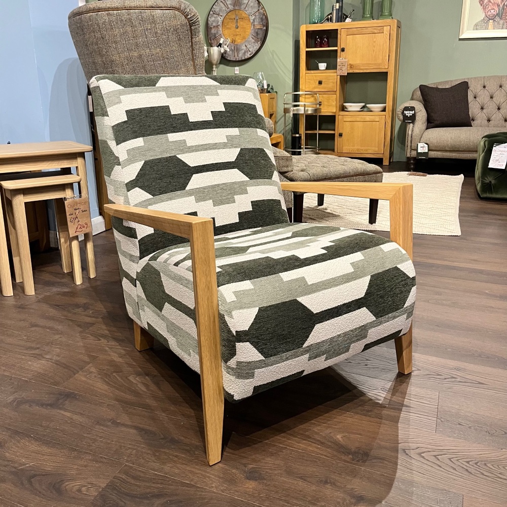 Clearance: Alstons Savannah Chair