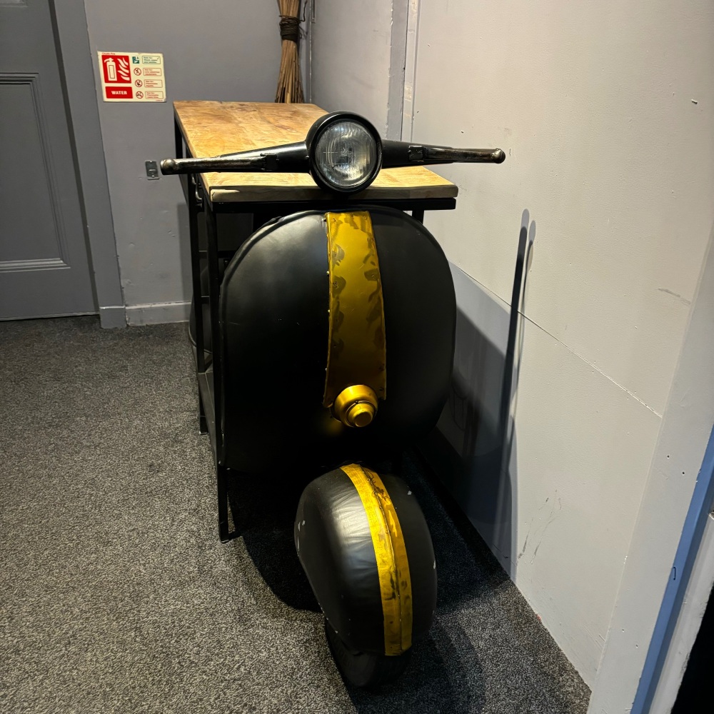 Metal Wine Rack Scooter