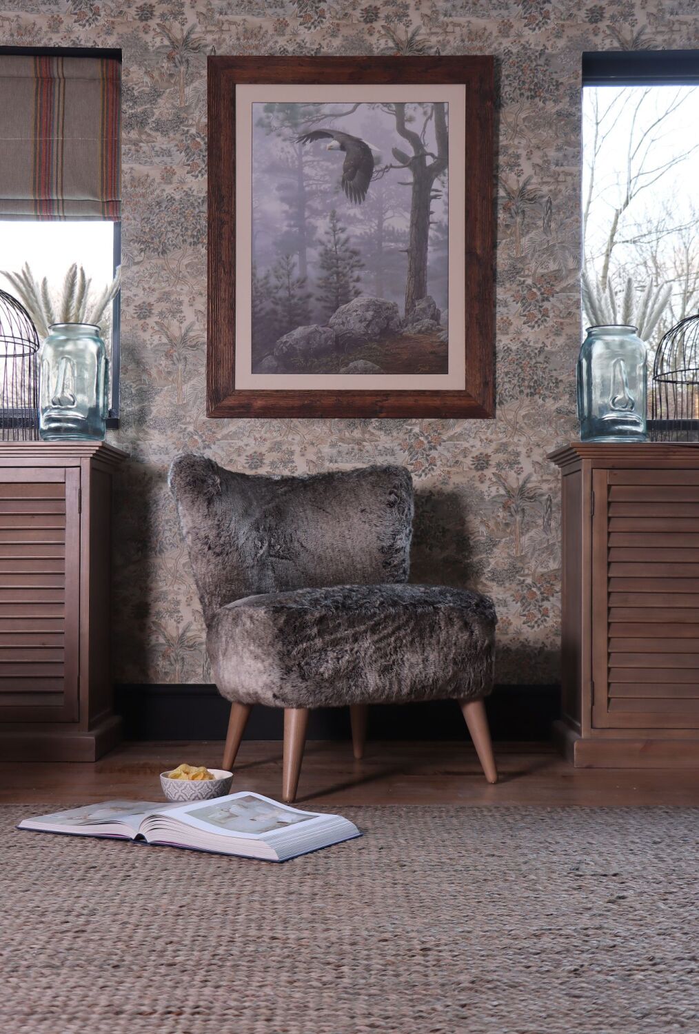 Tetrad Fairy Chair Wolf Faux Fur