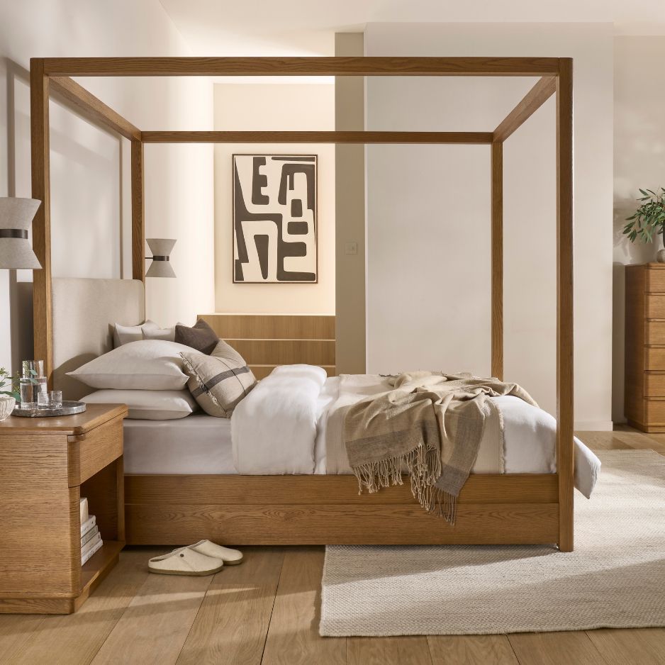 Kendall 5' Poster Bedframe