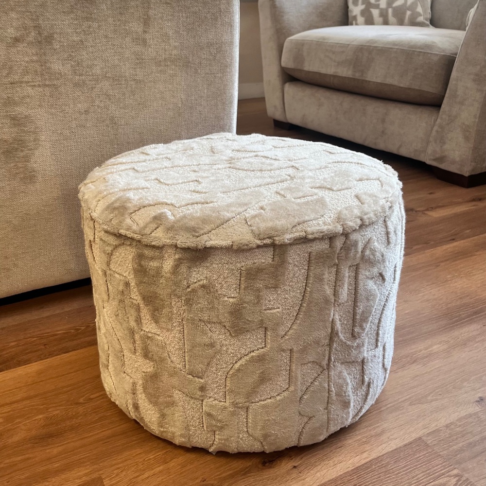Clearance: Oscar Stool