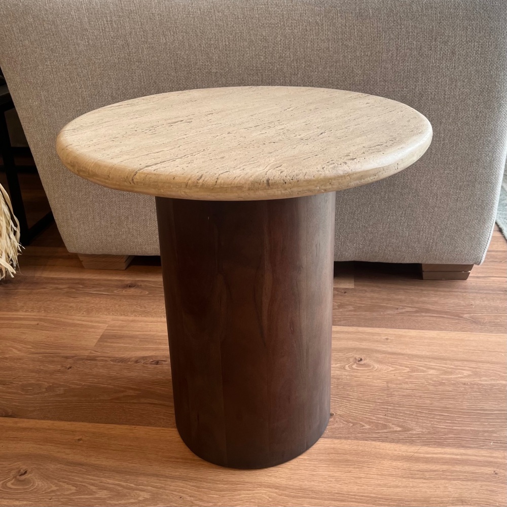 Clearance: Douglas End Table