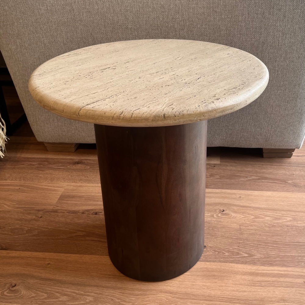 Clearance: Douglas End Table