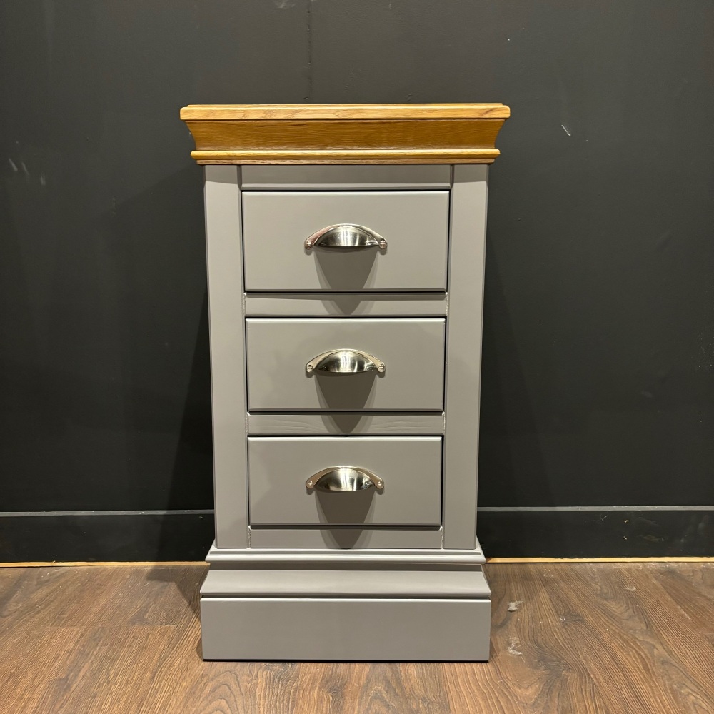Clearance: Amelia Compact Bedside