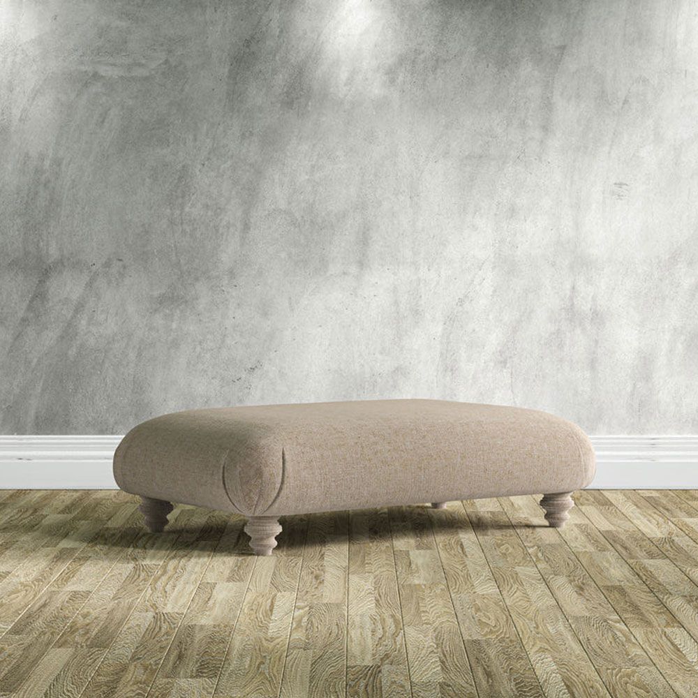 Ruffle Stool