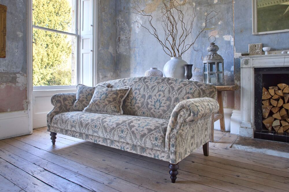 Tallis Grand Sofa