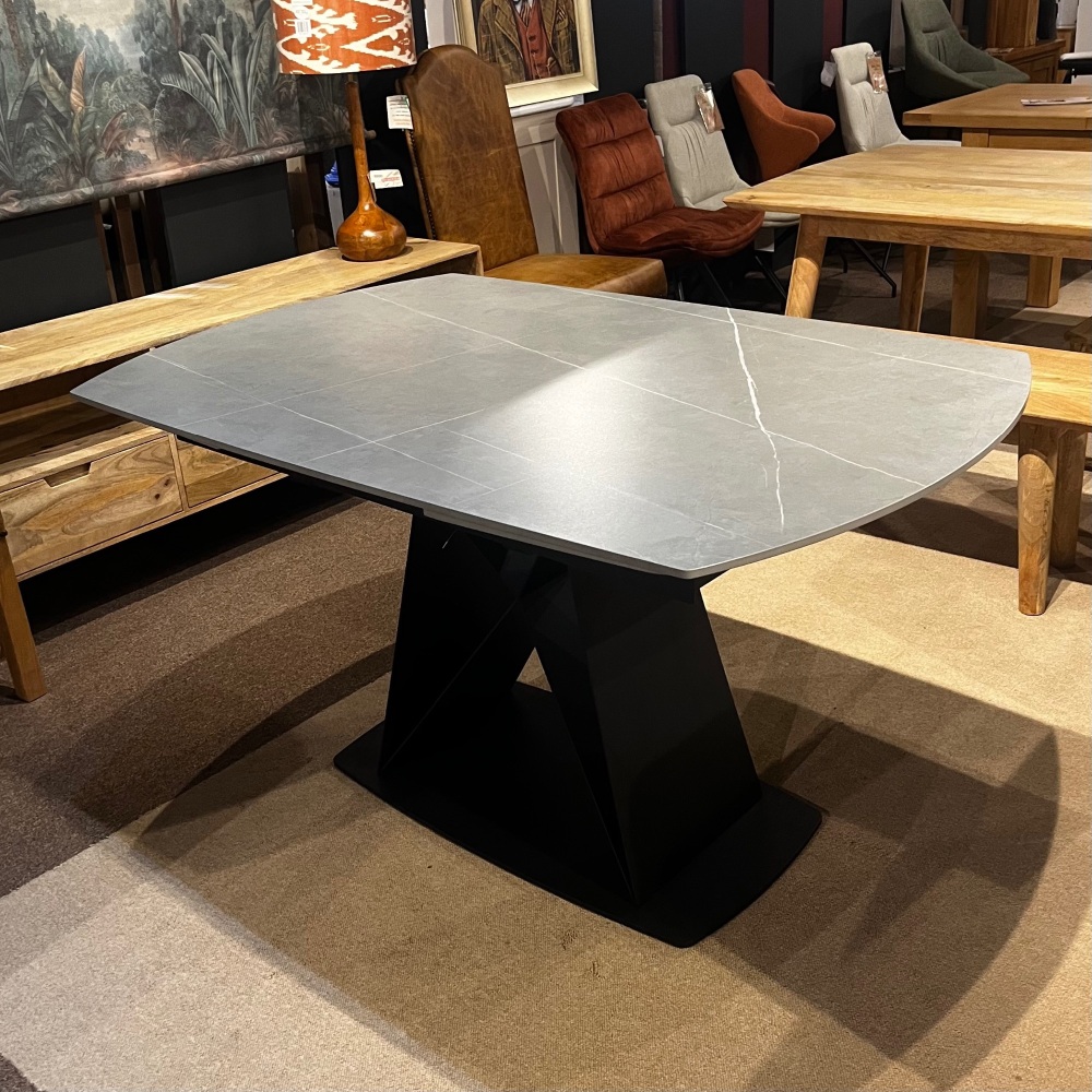 Clearance: Sainz Sintered Stone Extending Dining Table