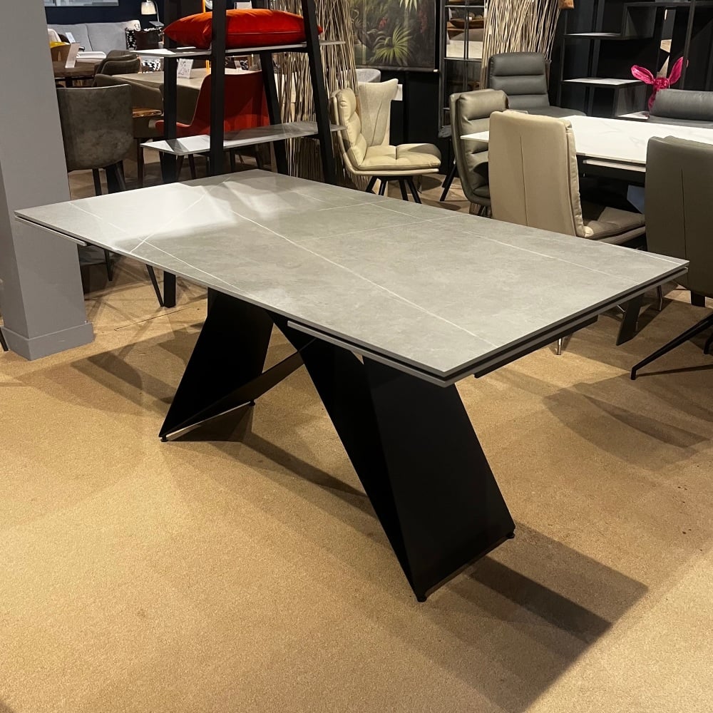 Clearance: Sainz Extending Sintered Stone Dining Table