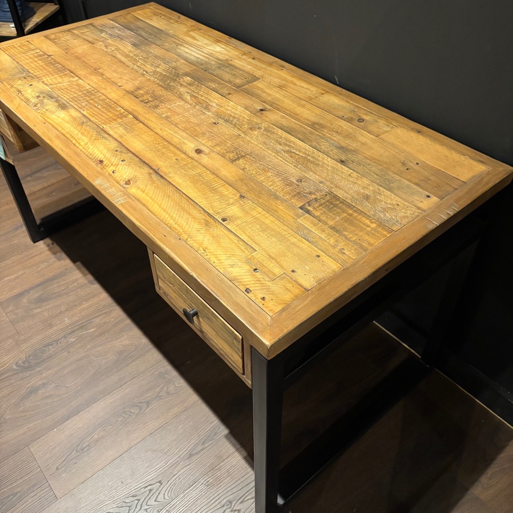 *Clearance* Baker: Nixon Desk