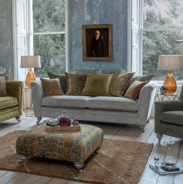Darwin Grand Sofa