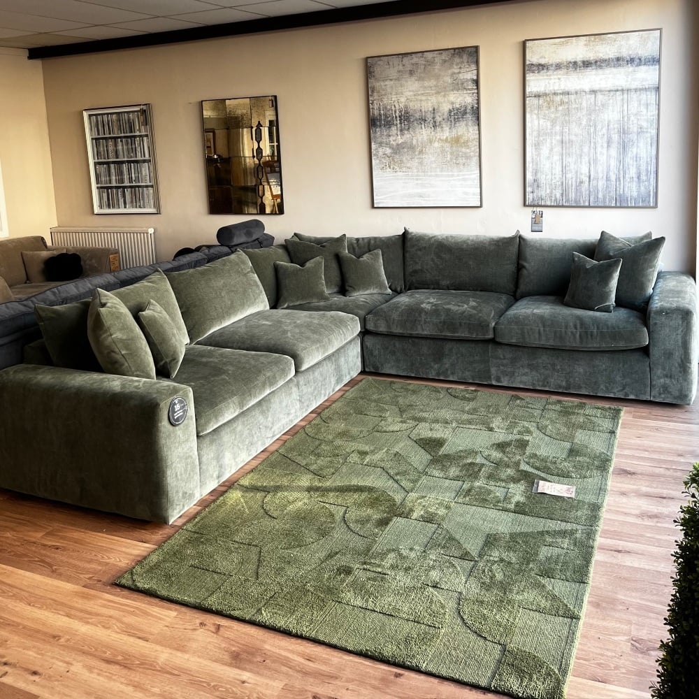 Clearance: Accra Large Corner Group