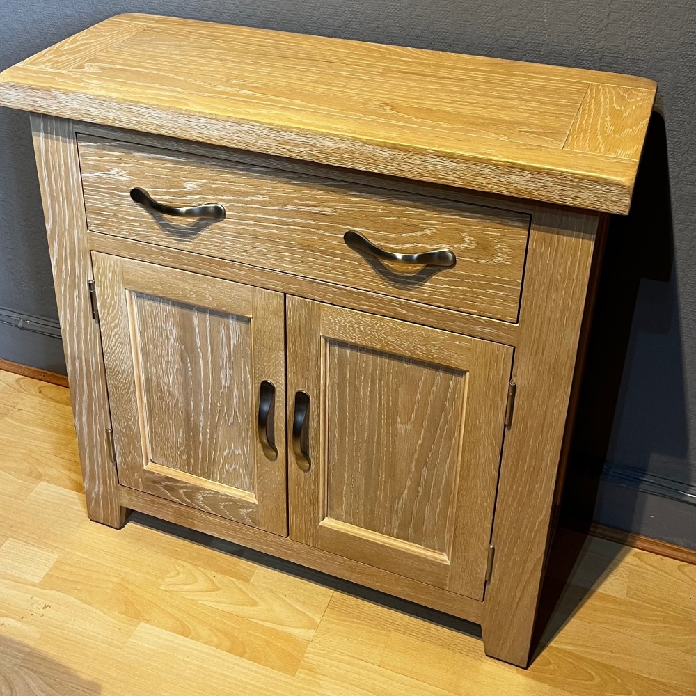 Clearance: Winchester 1 Drawer Compact Sideboard