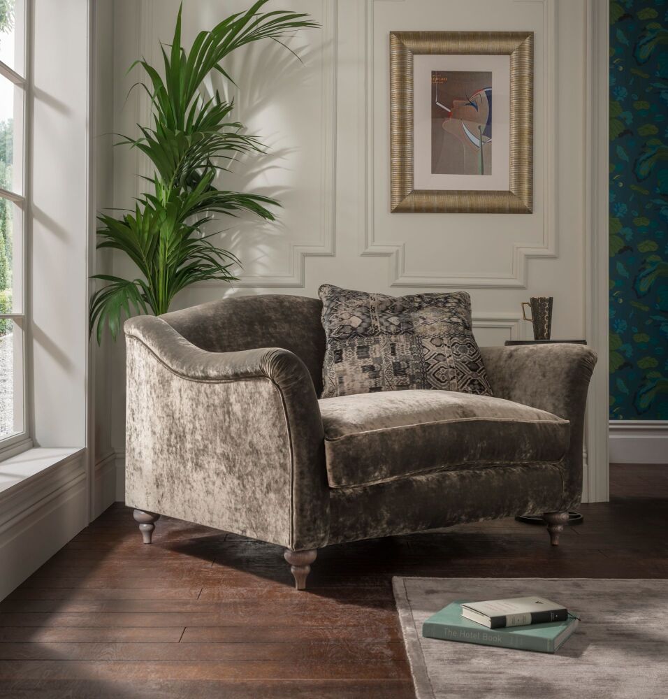 Spink & Edgar Lamour Snuggler Sofa