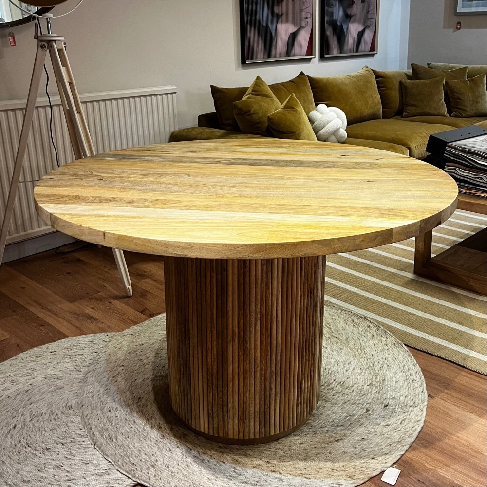 Clearance: Russo 120cm Round Dining Table