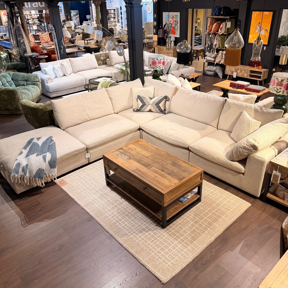 Clearance: Zen corner group with Stool