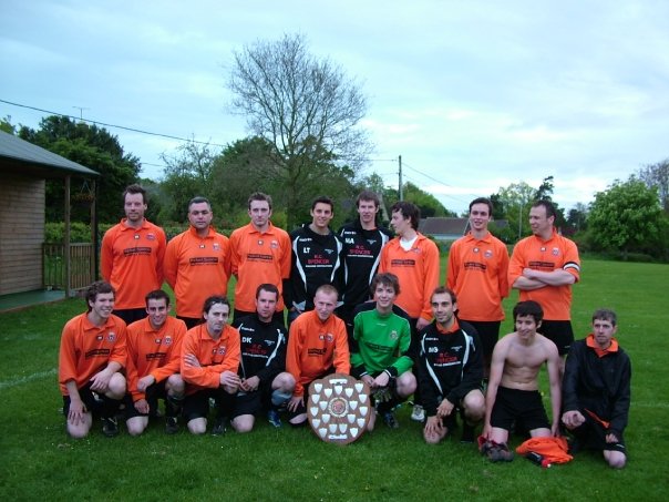 2009 Division 3 champions & Geoff Wilson cup winners celebrate their prizes