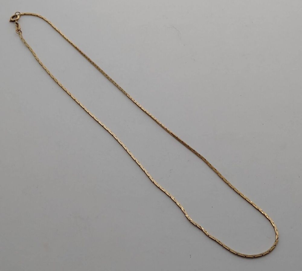 9ct Gold Necklace or Chain - 5.17g - Birm. 1997
