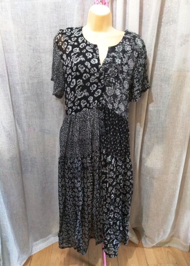 Black Ditsy Floral Print Patchwork Chiffon Lined Maxi Dress