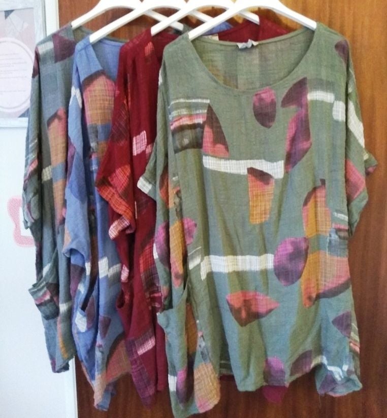 Made in Italy Tunic Top - Abstract Print