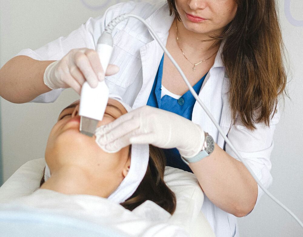 Purifying Facial (Electrical Facial)