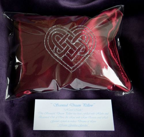 Dream Pillow *for Dreams of Love*