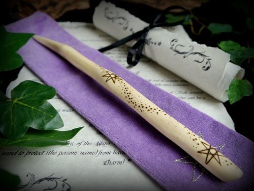 Witches Ivy Wood Wand with Faerie Star Hilt