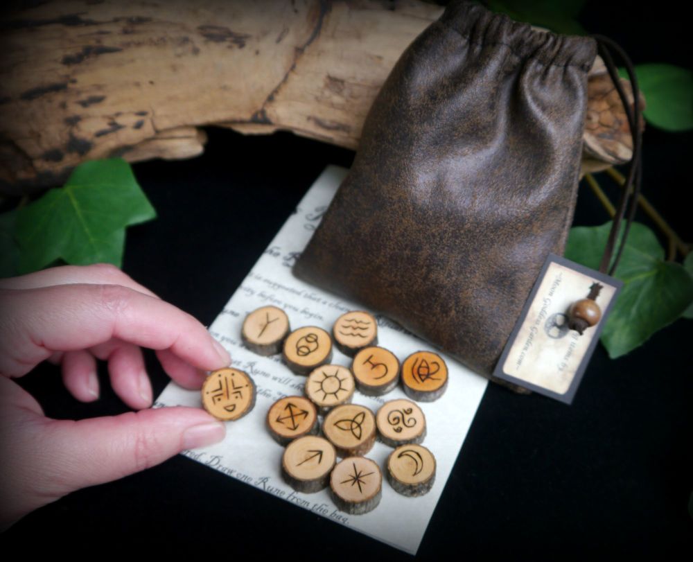 13 Witches Alder Wood Runes with Suedette Drawstring Bag and Casting Instructions