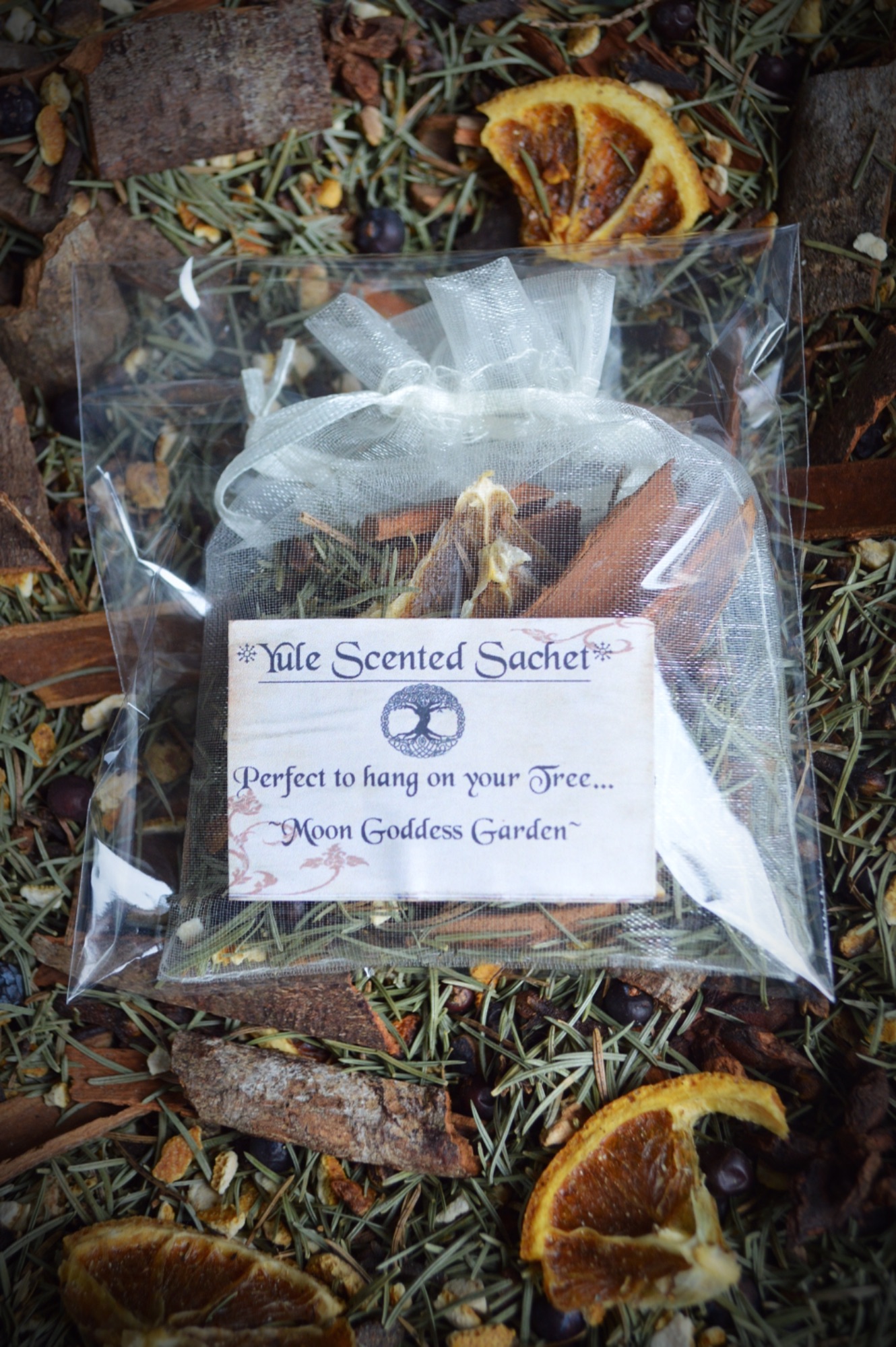 Yule Scented sachet