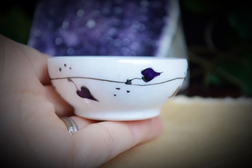 Cute Little Marble Offering Bowl Ivy