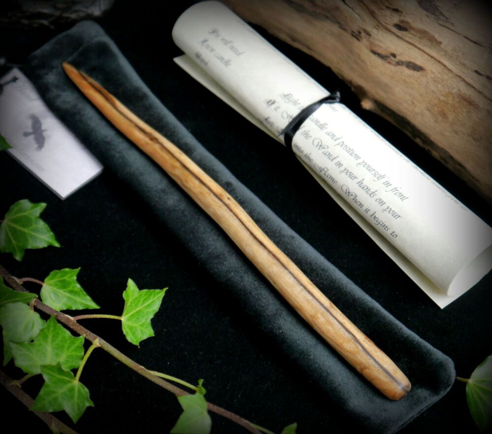 *Witches Dark Star Wooden Wand Hand Carved with Bag Pagan Wiccan Wooden Wand with Spells