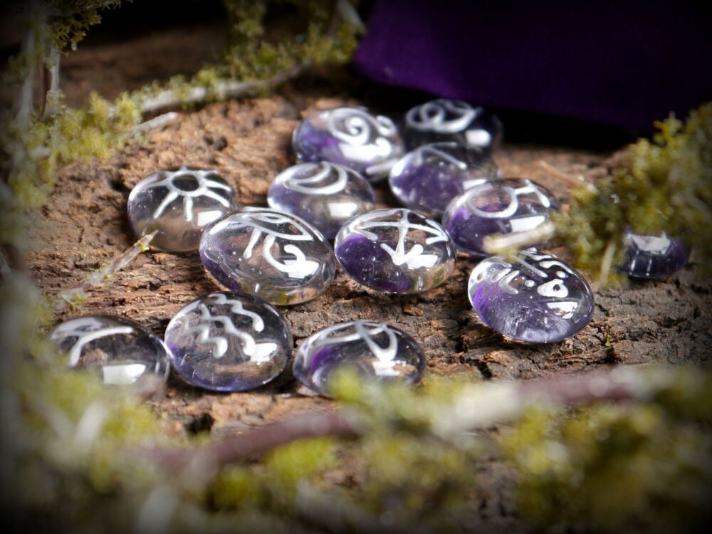 13 Witches Glass Lilac & Silver Runes with Purple Bag and Casting Instructions