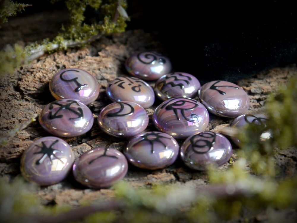 13 Witches Glass Mauve & Black Runes with Black Bag and Casting Instructions