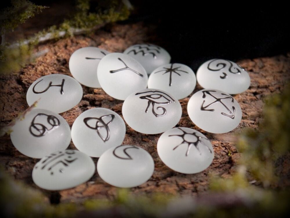 13 Witches Glass Runes Clear Frosted Moon Runes with Black Bag and Casting Instructions
