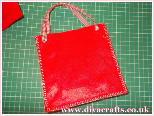 christmas felt bag free project diva crafts (3)