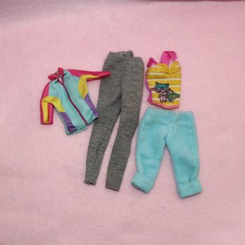 Mattel Doll item - 4 assorted items pack A