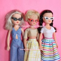 Doll 50s Style Frames *colour choice one supplied*