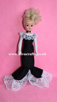 Handmade by Cazjar Pedigree Sindy Fashion - Reproduction Inspired Sophisticated Lady